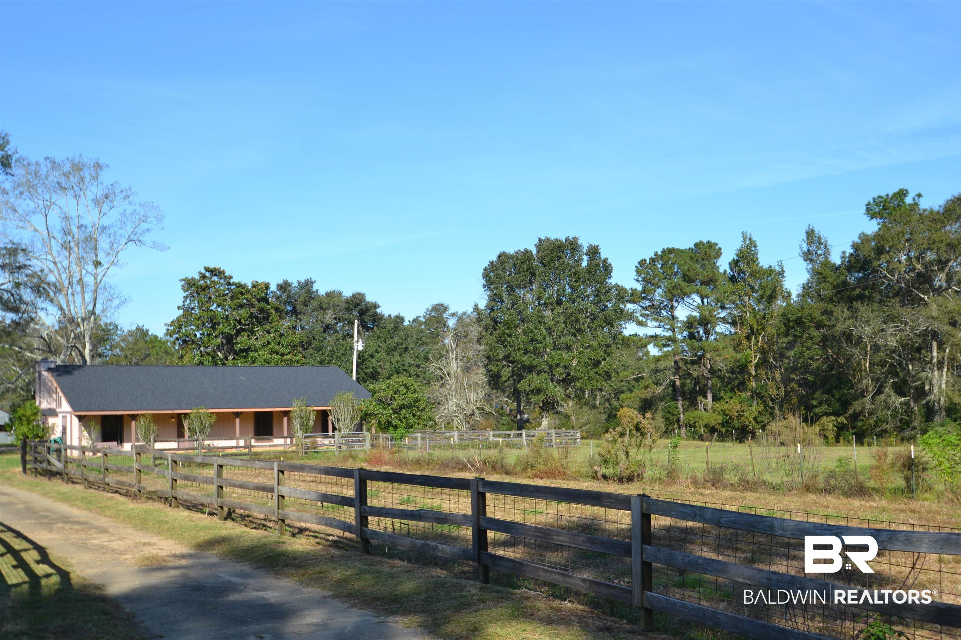 29391 Greek Lane Loxley, AL 36551 - Photo 5 of 38
