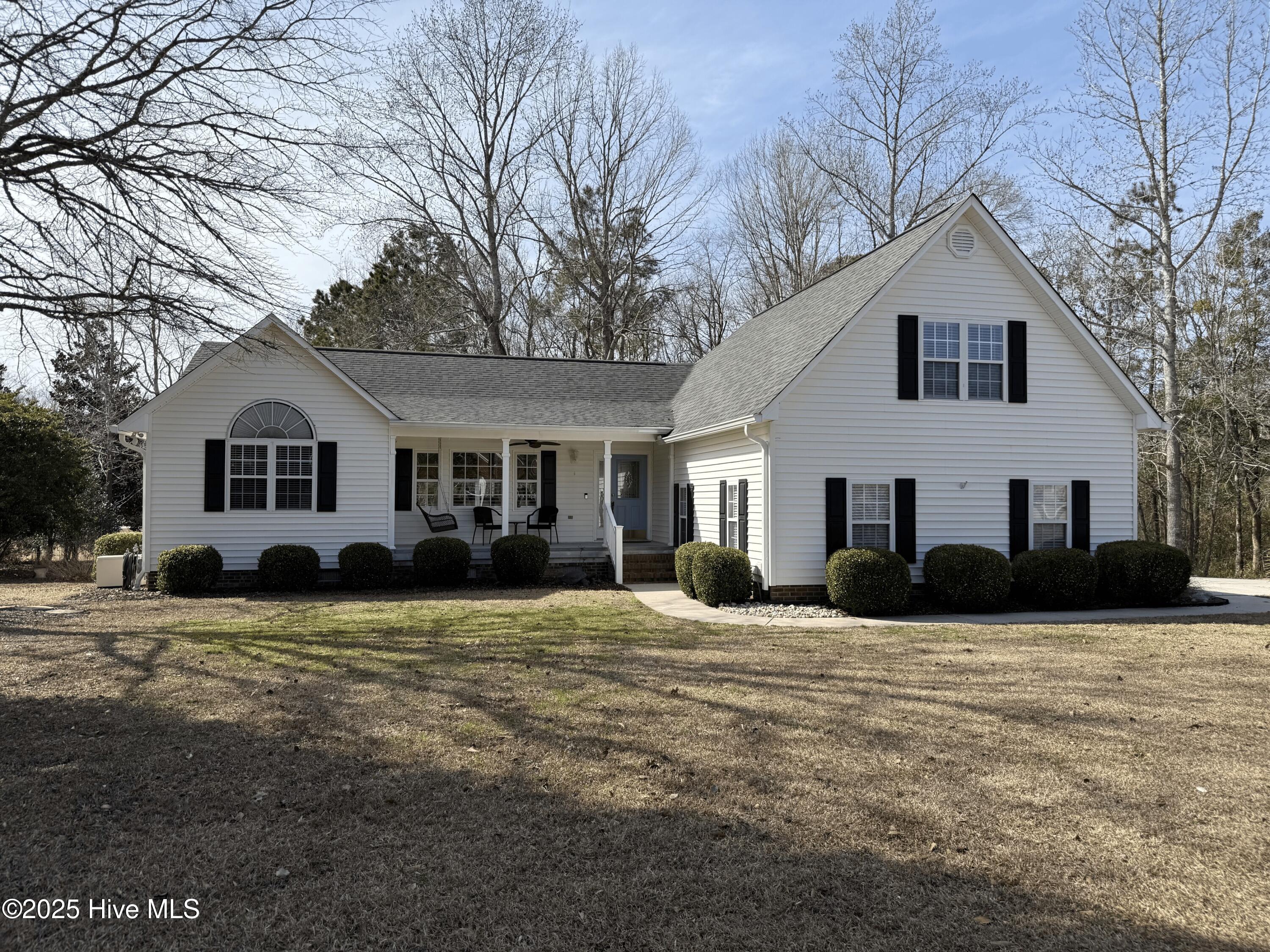 219 Mellen Road New Bern, NC 28562 - Photo 1 of 25 Front