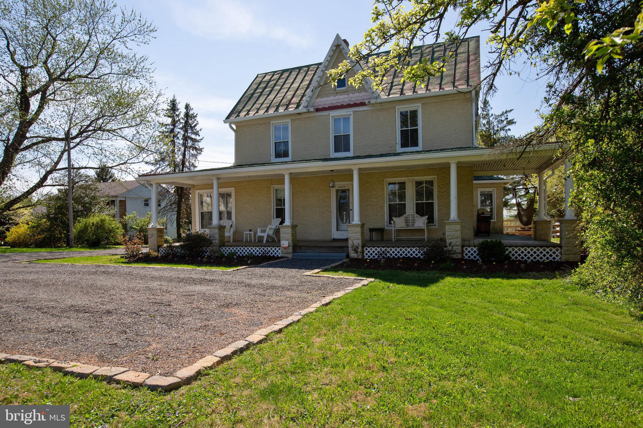 27214 Ridge Road Damascus, MD 20872 - Photo 2 of 41