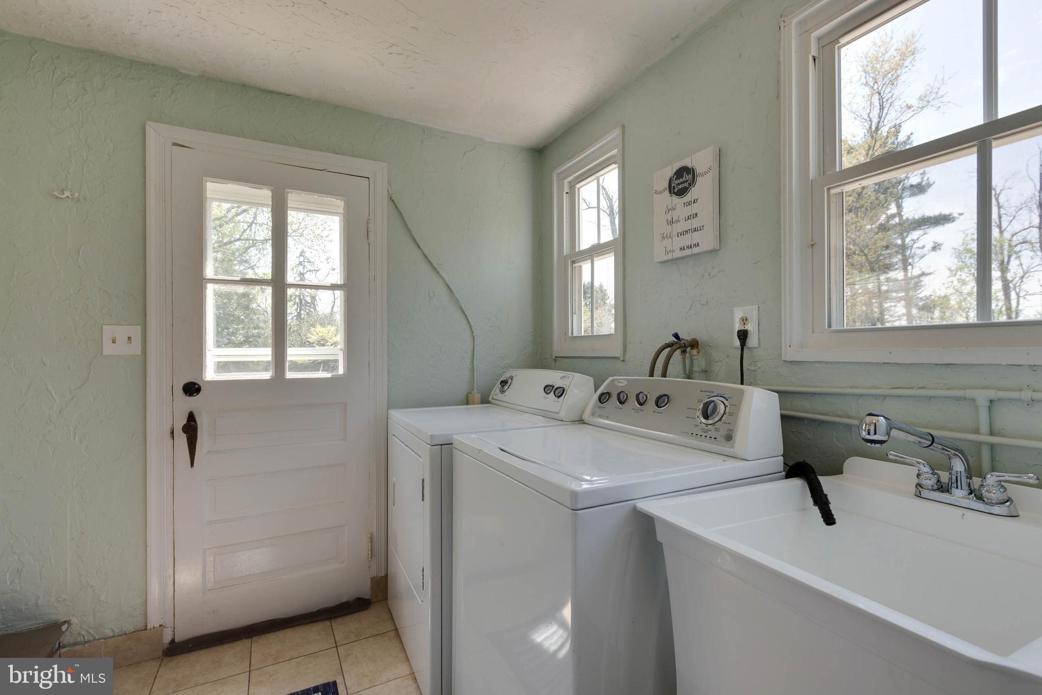 27214 Ridge Road Damascus, MD 20872 - Photo 22 of 41