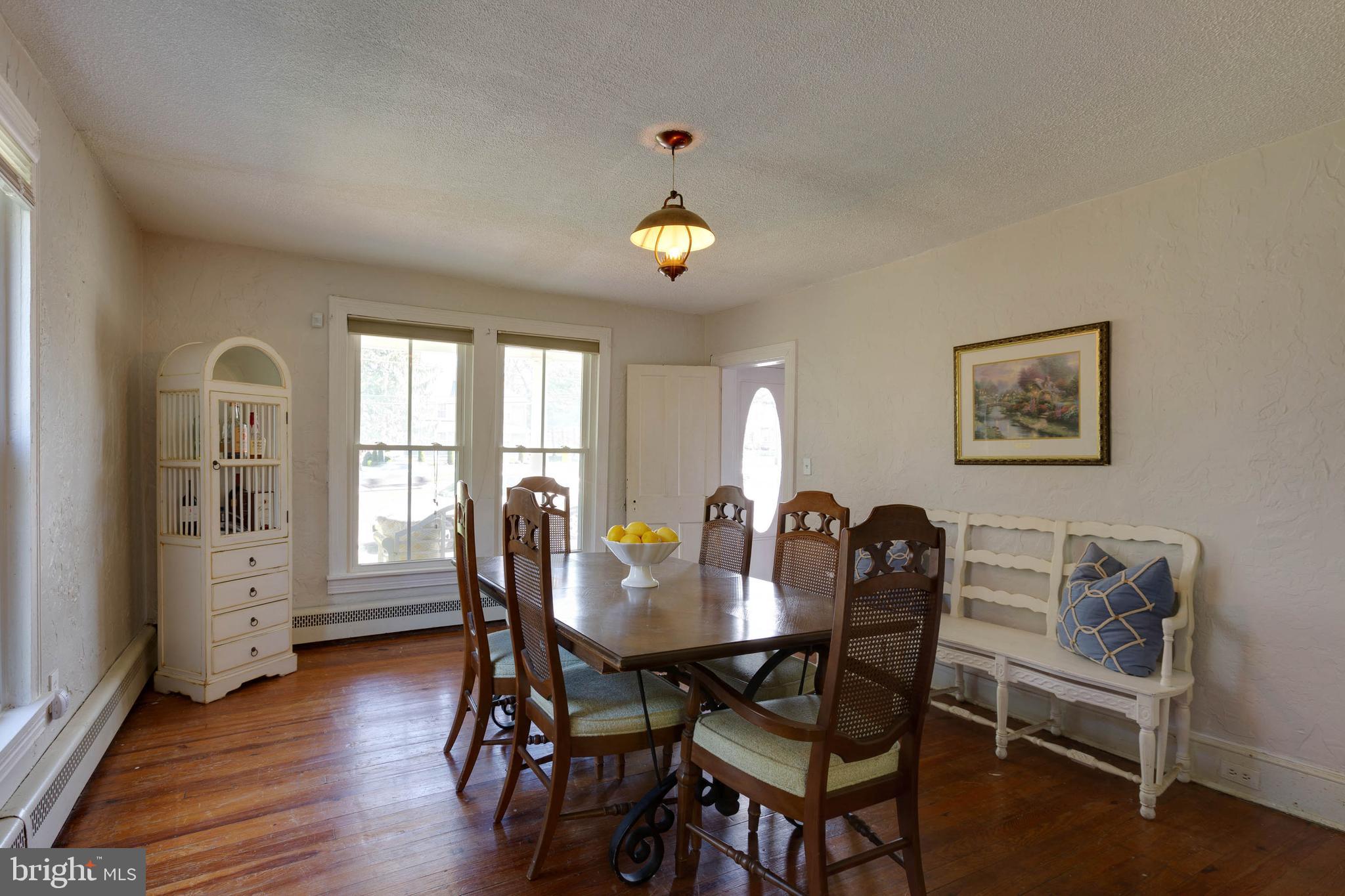 27214 Ridge Road Damascus, MD 20872 - Photo 5 of 41