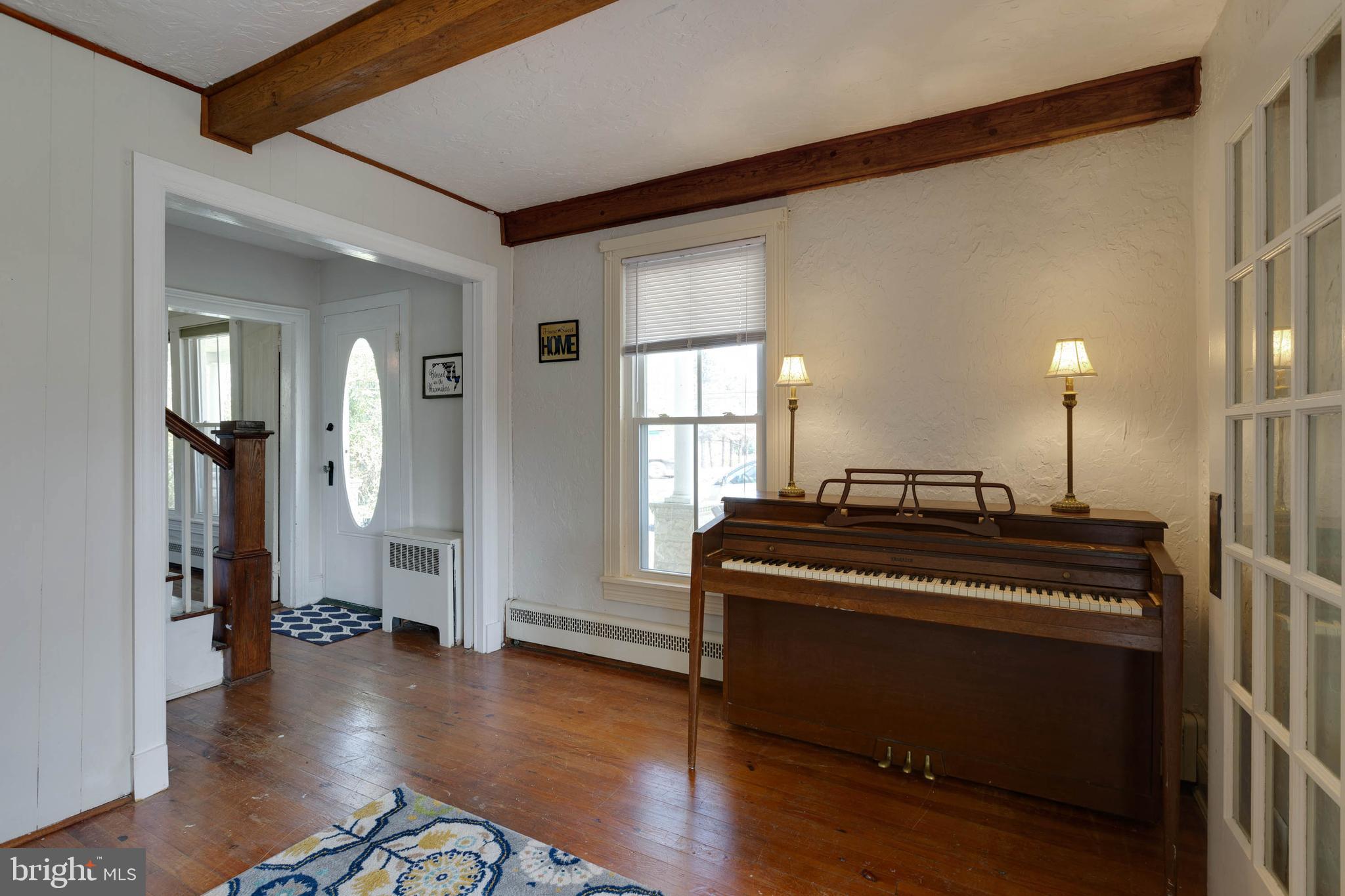 27214 Ridge Road Damascus, MD 20872 - Photo 10 of 41