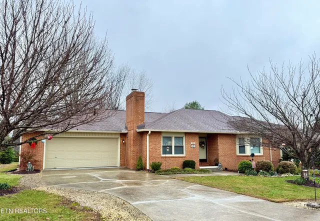 $429,900 | 7049 Hunters Trail, Knoxville, TN 37921