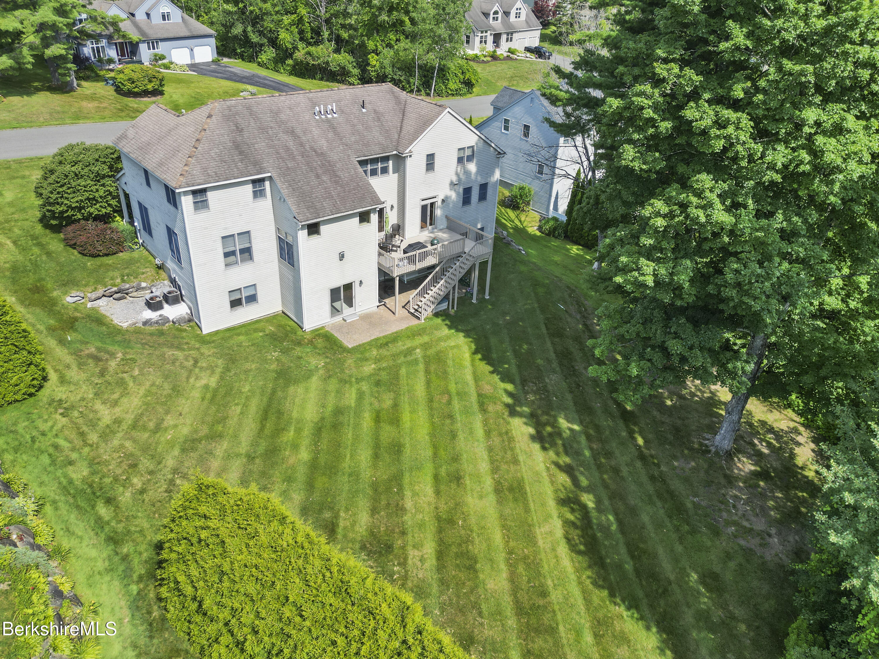 35 Meadow Ridge Drive Pittsfield, MA 01201 - Photo 77 of 81 Aerial View