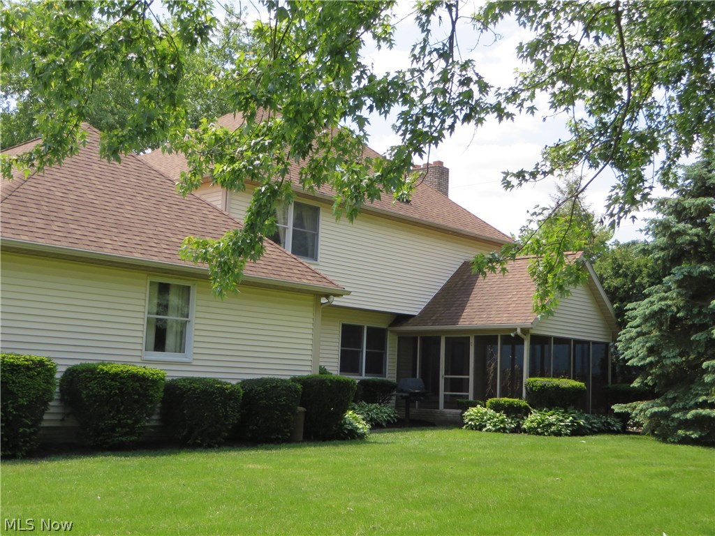 5211 Trent Road Northwest Canton, OH 44708 - Photo 3 of 19 Gallery Image 3