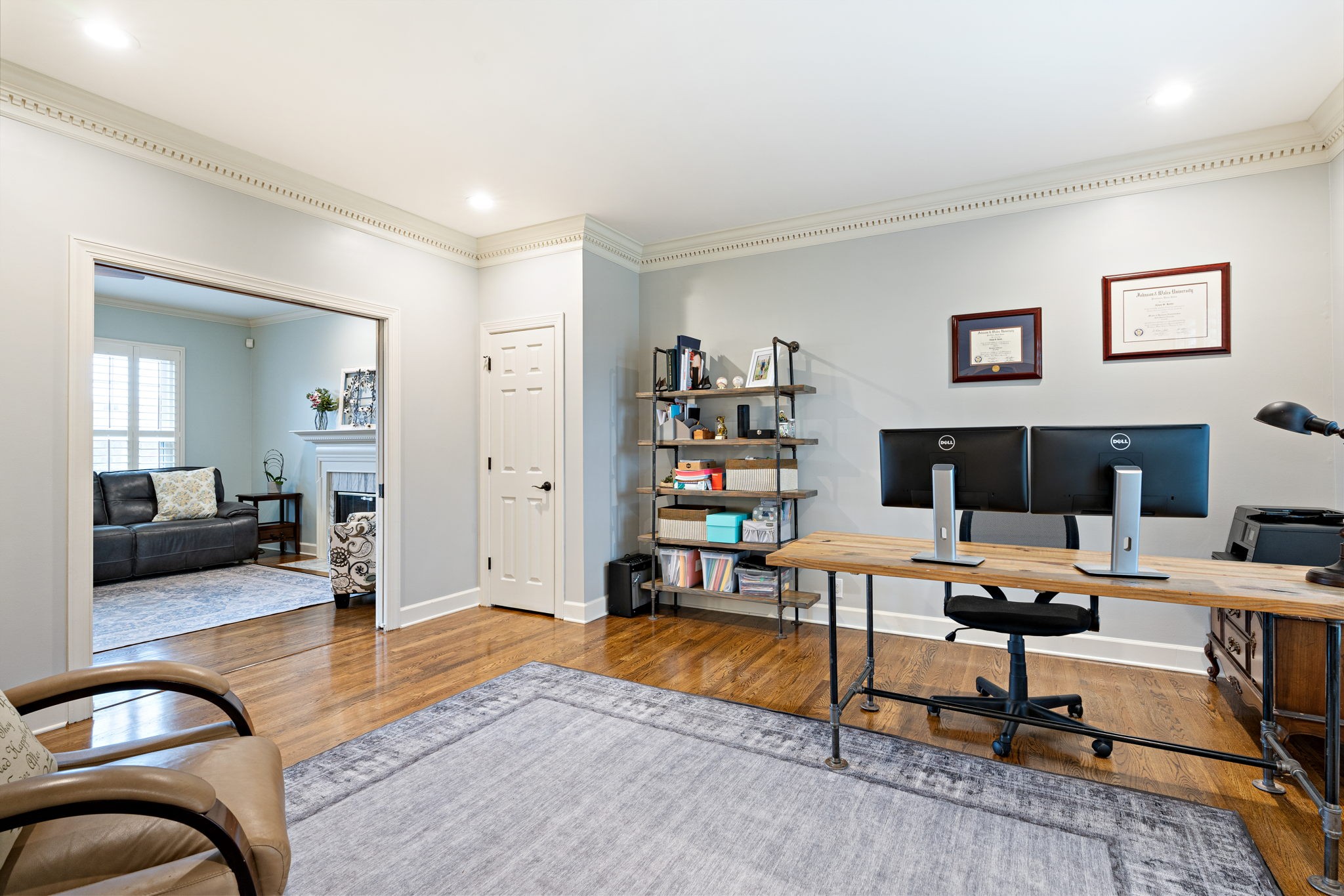 910 Riverbend Road Nashville, TN 37221 - Photo 18 of 48 a living room with furniture and a flat screen tv