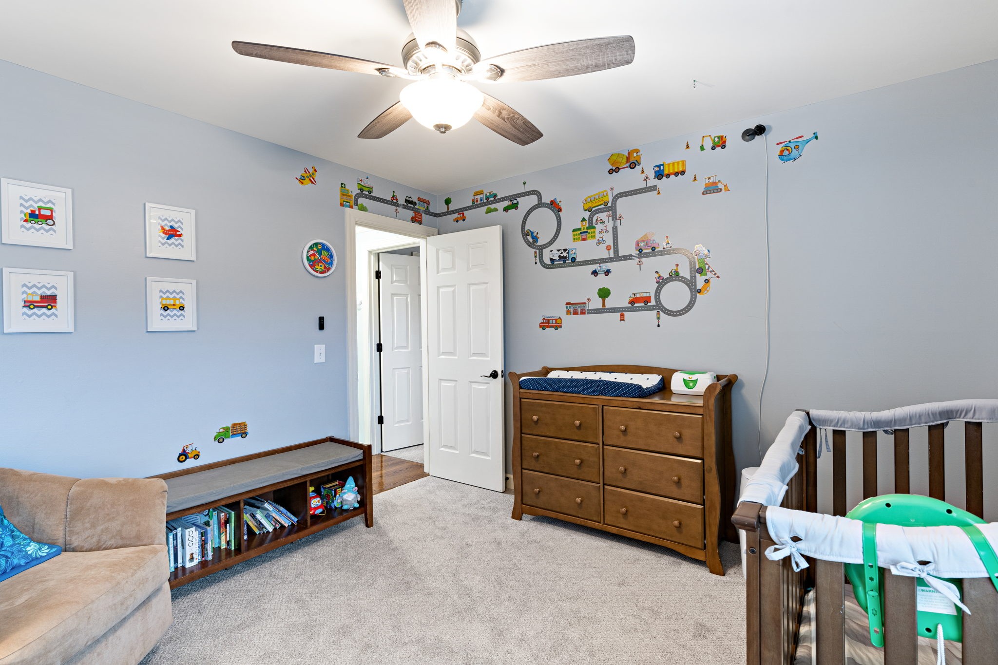 910 Riverbend Road Nashville, TN 37221 - Photo 32 of 48 a room with toys and furniture