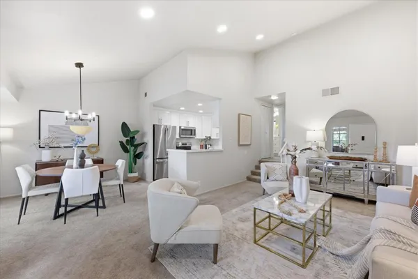 $4,300 | 466 Costa Mesa Terrace, Unit G, Sunnyvale, CA 94085