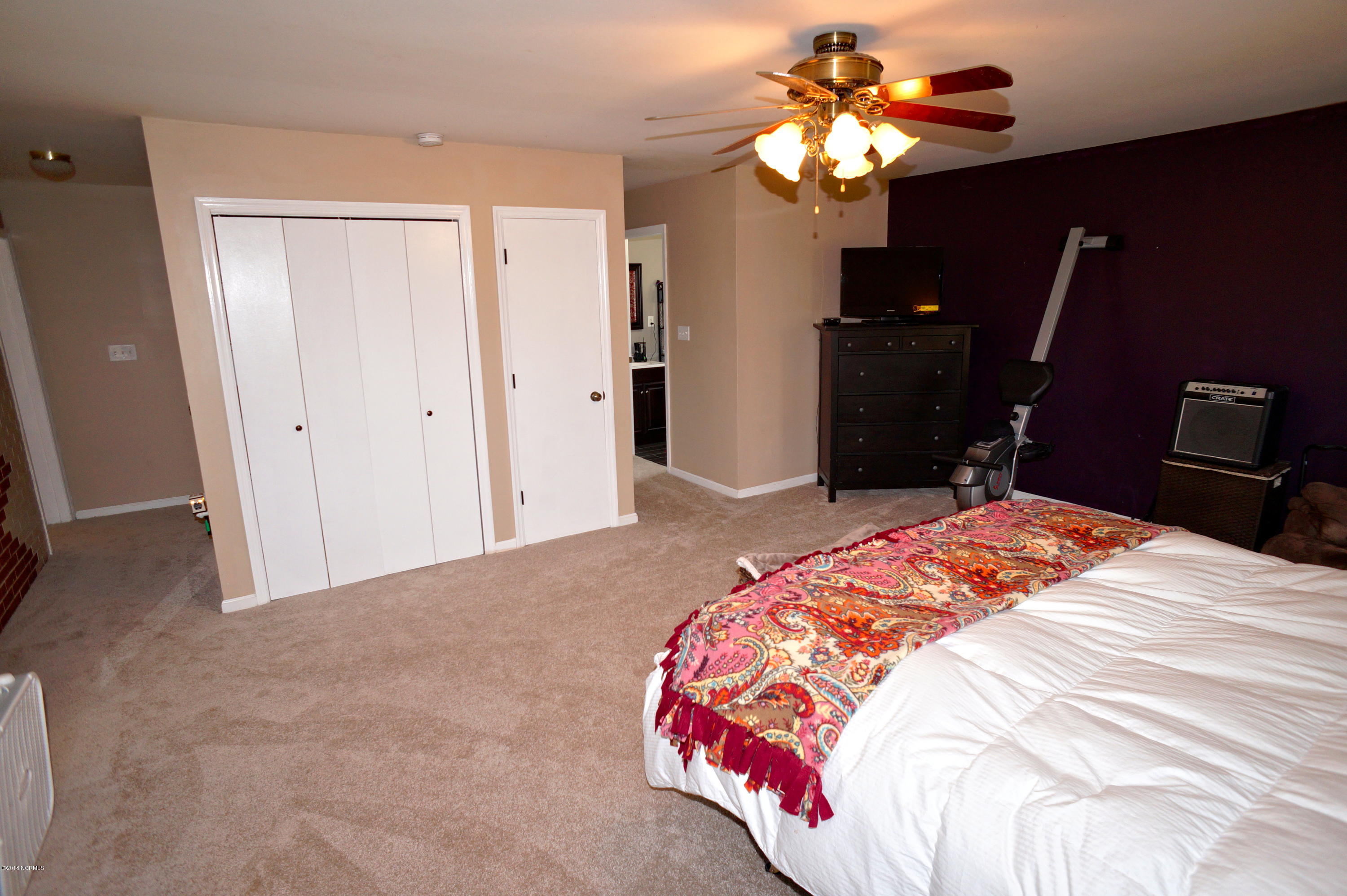 321 Craven County Road New Bern, NC 28560 - Photo 19 of 34 Master Bedroom