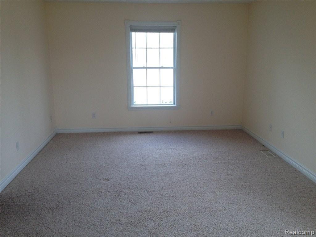 4651 South Bull Run Road Gregory, MI 48137 - Photo 9 of 15 Bed Rm 1.JPG