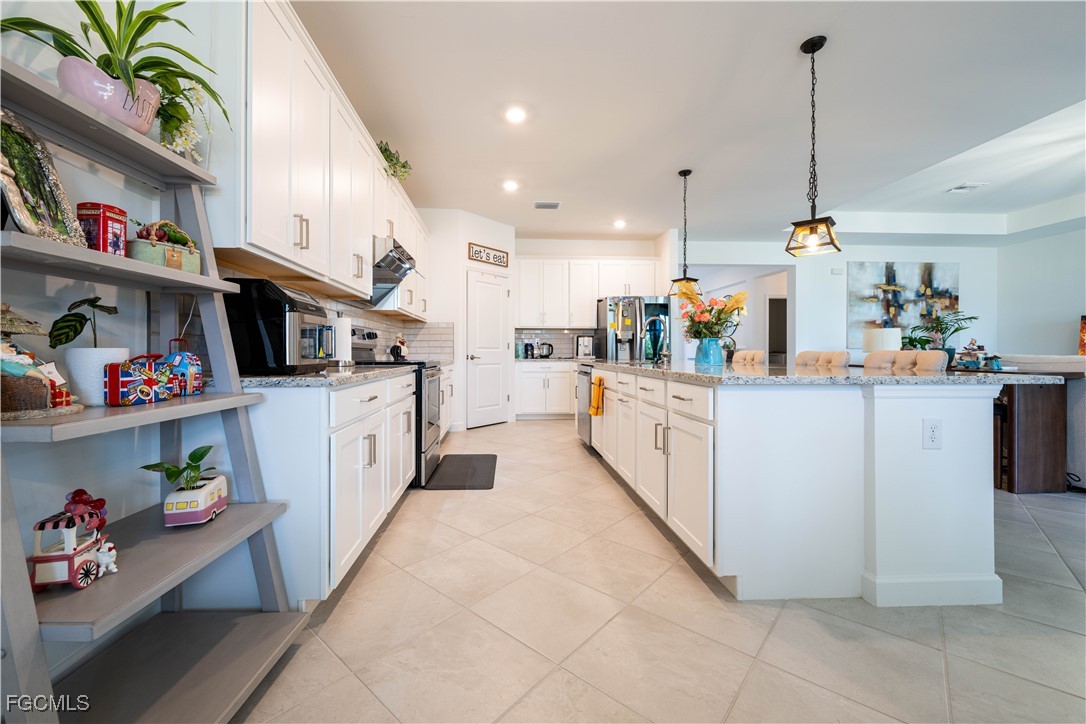 11171 Canopy Loop Fort Myers, FL 33913 - Photo 18 of 43