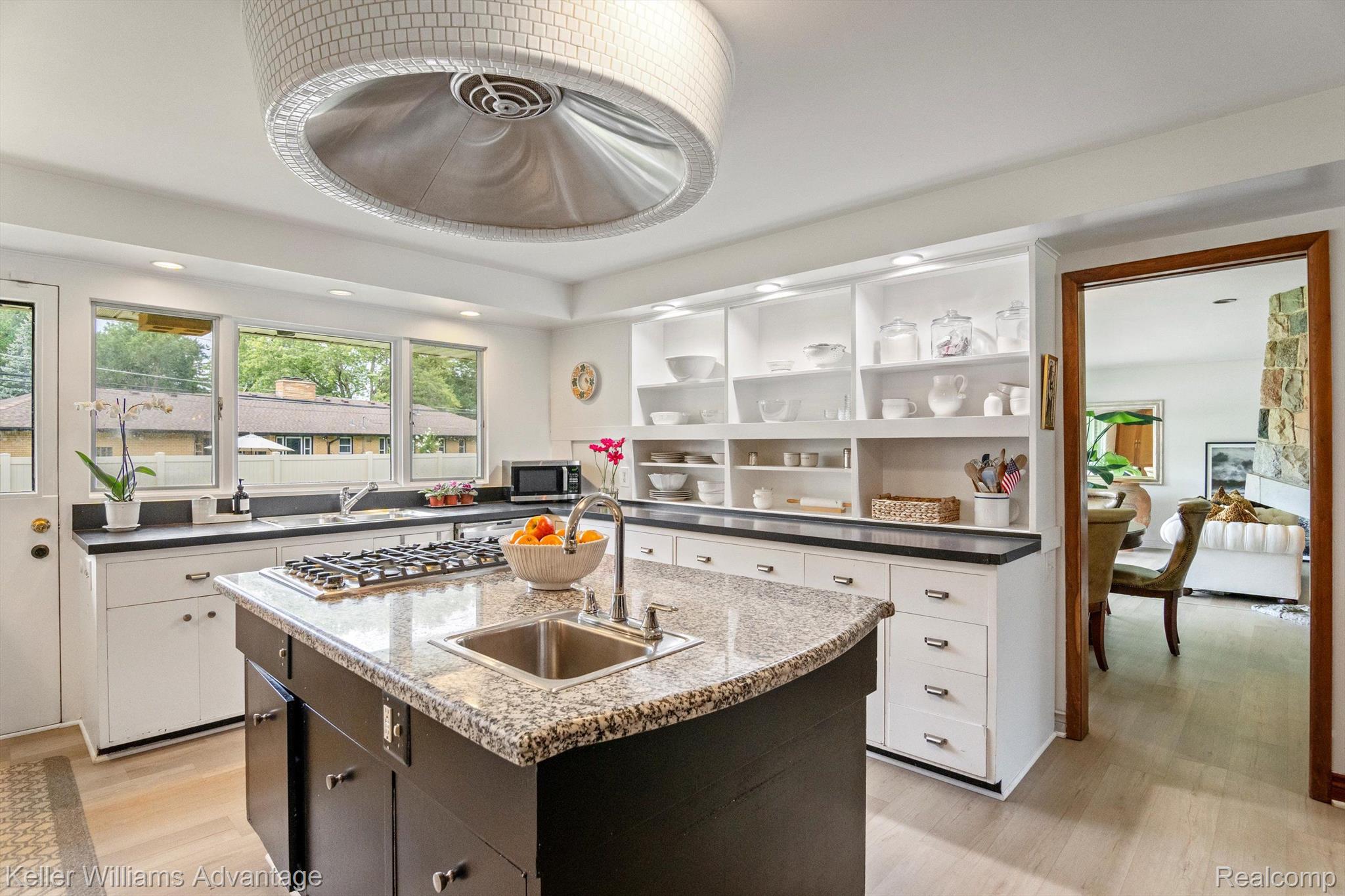 26284 Graham Road Redford, MI 48239 - Photo 18 of 54 Gallery Image 18
