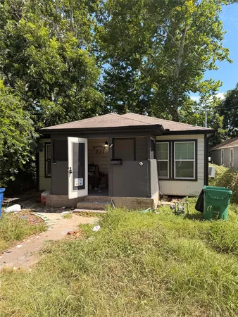$164,999 | 511 West Orange Street, Angleton, TX 77515