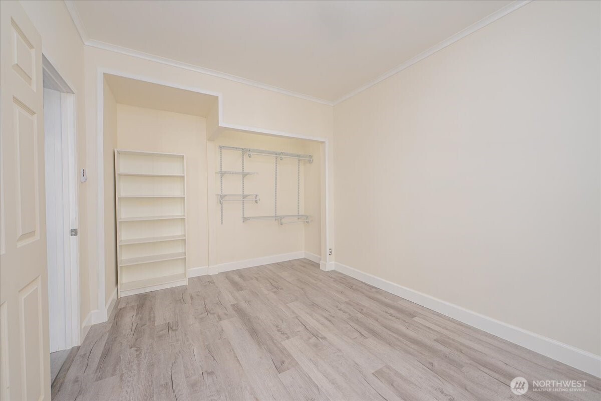 7 Harrison Street, Unit 20 Seattle, WA 98109 - Photo 14 of 27 a view of an empty room