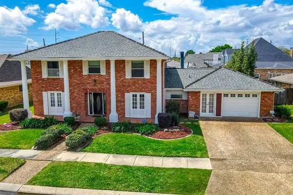 $449,000 | 4113 Lake Trail Drive, Kenner, LA 70065