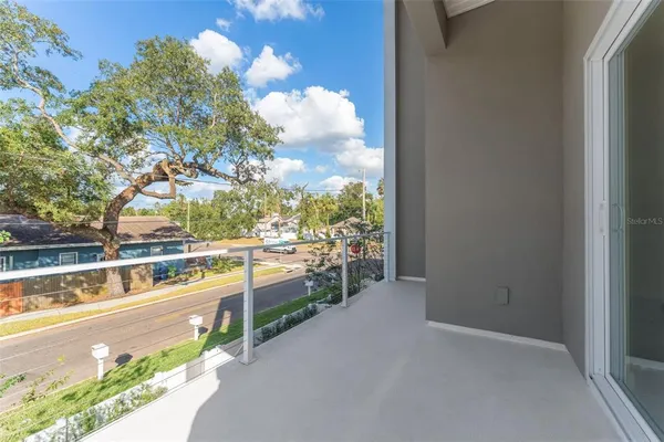 $5,250 | 102 West Adalee Street, Unit 4, Tampa, FL 33603