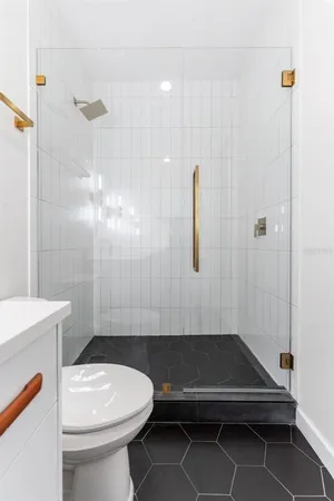 $5,250 | 102 West Adalee Street, Unit 4, Tampa, FL 33603
