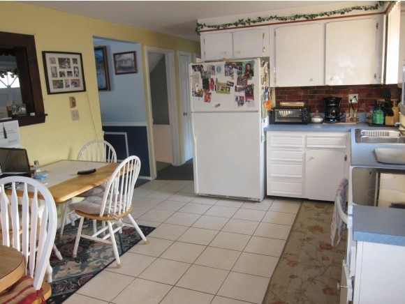 119 W Road Hampstead, NH 03841 - Photo 5 of 22 Gallery Image 5