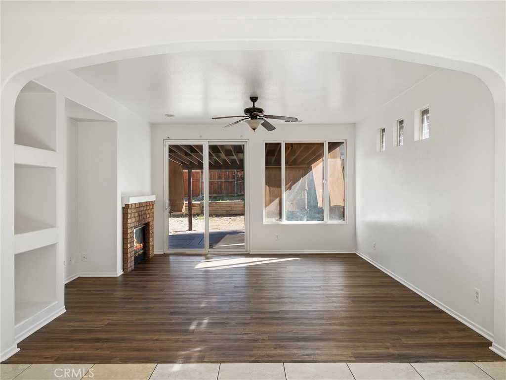 12357 Luna Road Victorville, CA 92392 - Photo 14 of 35