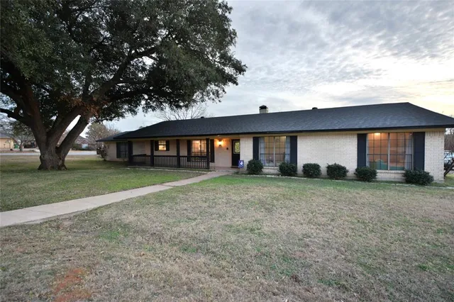 $365,000 | 9012 Bontura Road, Granbury, TX 76049