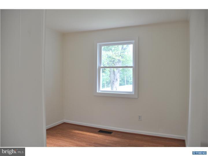 2826 Larkin Road Boothwyn, PA 19061 - Photo 12 of 16 Gallery Image 12