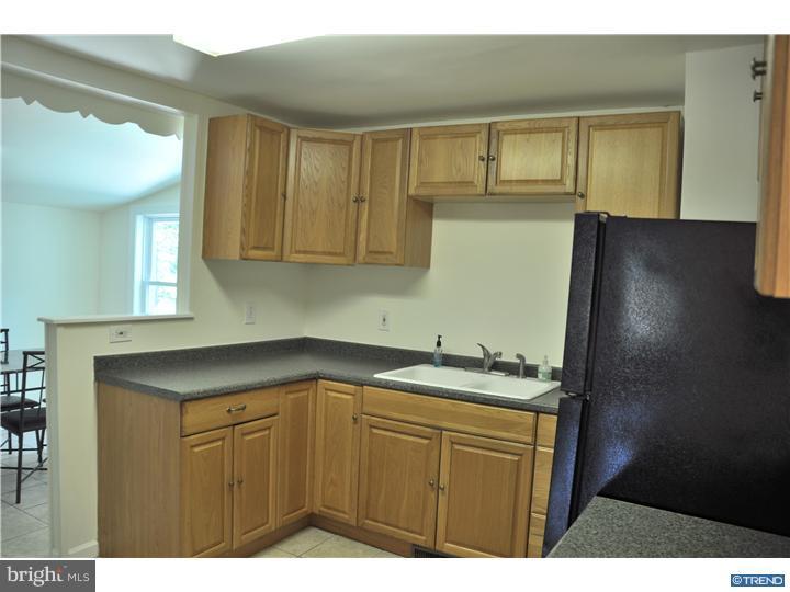 2826 Larkin Road Boothwyn, PA 19061 - Photo 3 of 16 Gallery Image 3