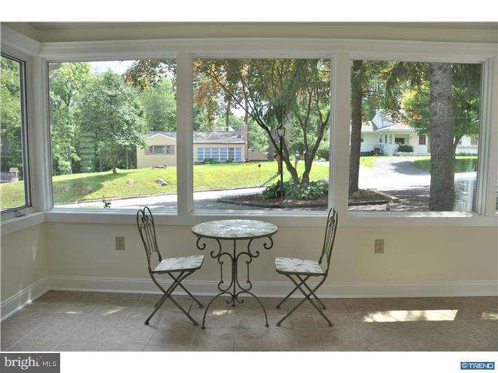 2826 Larkin Road Boothwyn, PA 19061 - Photo 4 of 16 Gallery Image 4