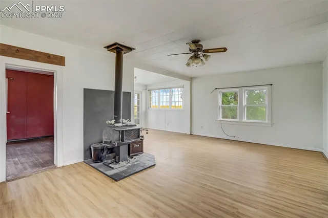 a view of walk in closet