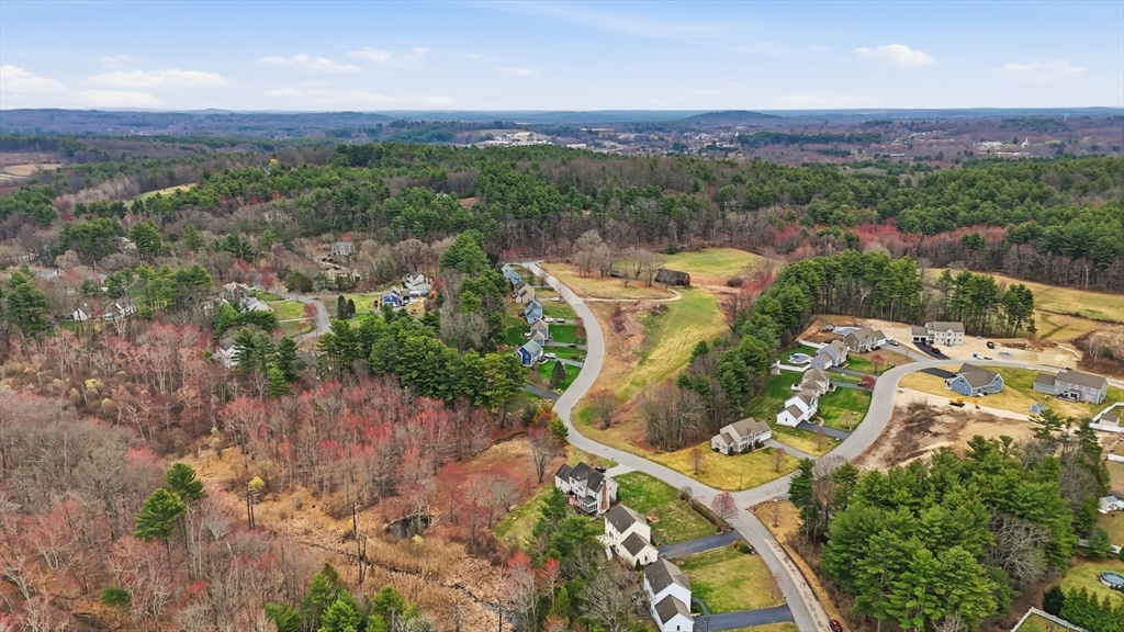 17 Gray Farm Road Littleton, MA 01460 - Photo 34 of 37 Gallery Image 34