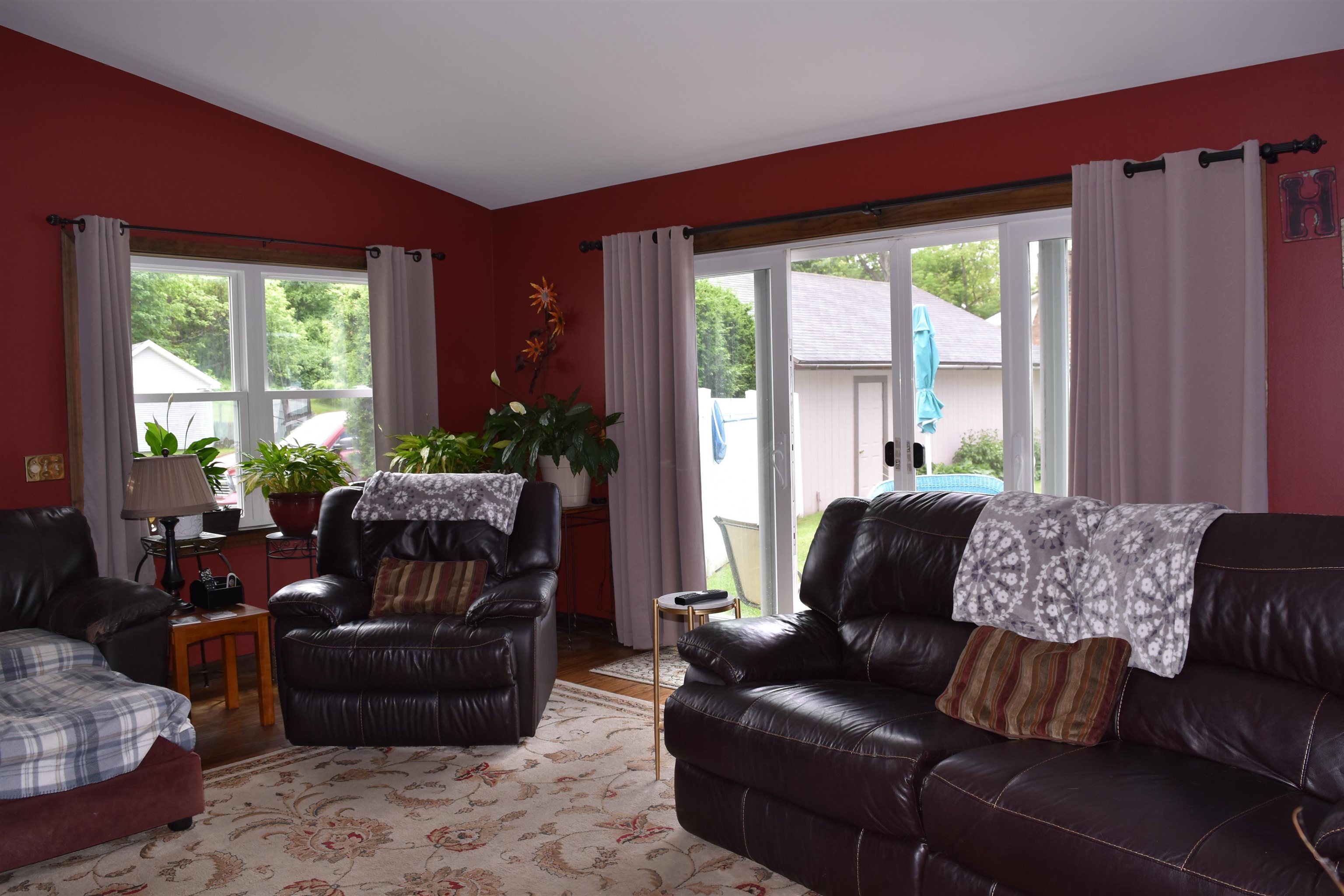 17 Evergreen Avenue Rutland, VT 05701 - Photo 8 of 40 Gallery Image 8