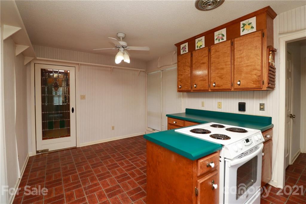 3579 Cold Springs Road South Concord, NC 28025 - Photo 10 of 28 Gallery Image 10