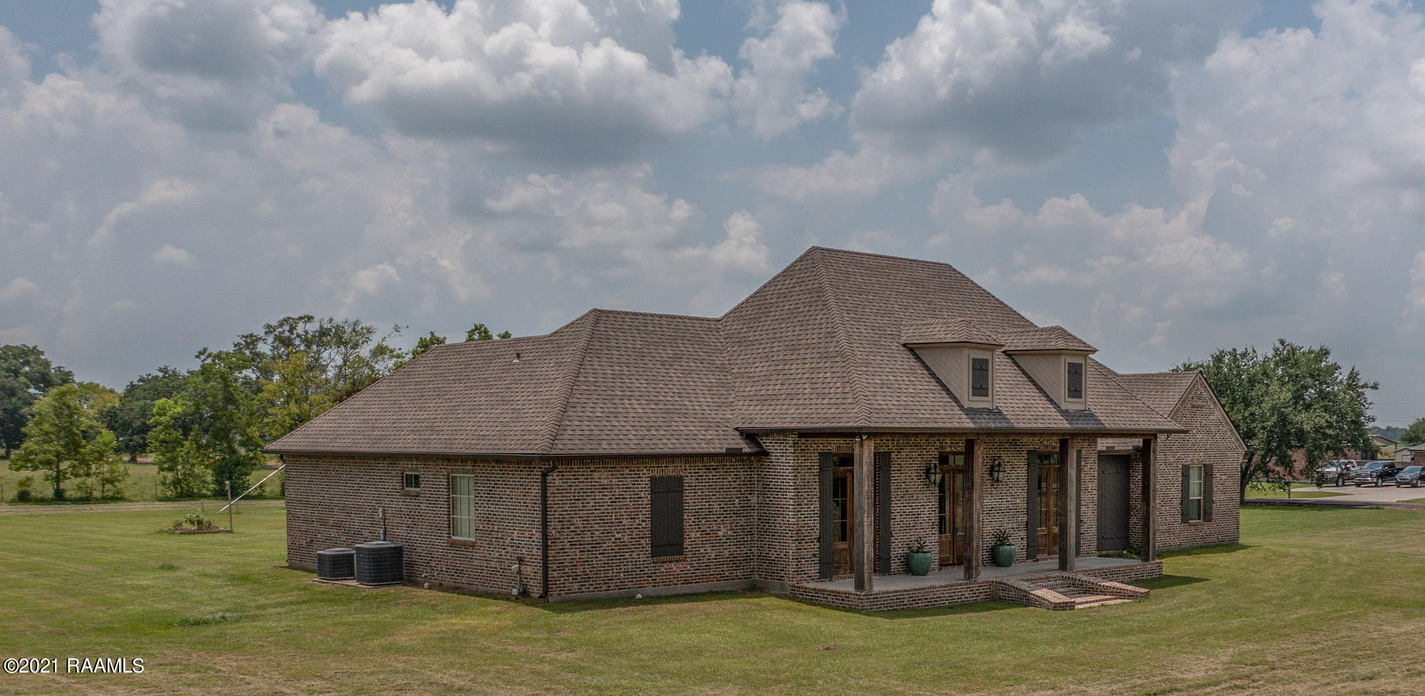 913 Rue Des Babineaux Scott, LA 70583 - Photo 4 of 43