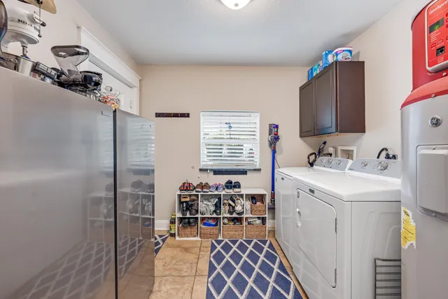 $999,999 | 306 Coconut Grove Court, Panama City Beach, FL 32407