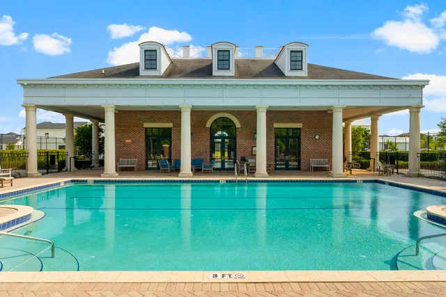 $999,999 | 306 Coconut Grove Court, Panama City Beach, FL 32407