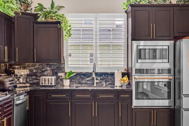 $999,999 | 306 Coconut Grove Court, Panama City Beach, FL 32407