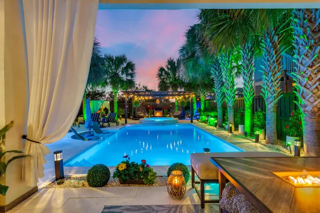 $999,999 | 306 Coconut Grove Court, Panama City Beach, FL 32407