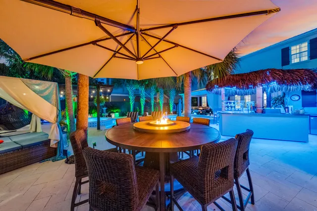 $999,999 | 306 Coconut Grove Court, Panama City Beach, FL 32407