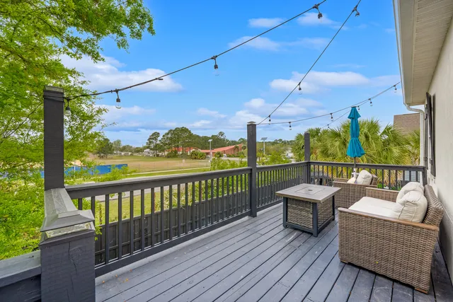 $999,999 | 306 Coconut Grove Court, Panama City Beach, FL 32407