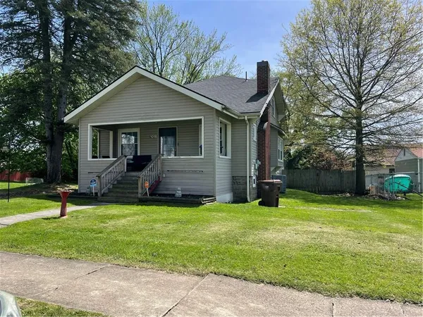 $99,900 | 1018 Glenwood Drive, Sharon, PA 16146