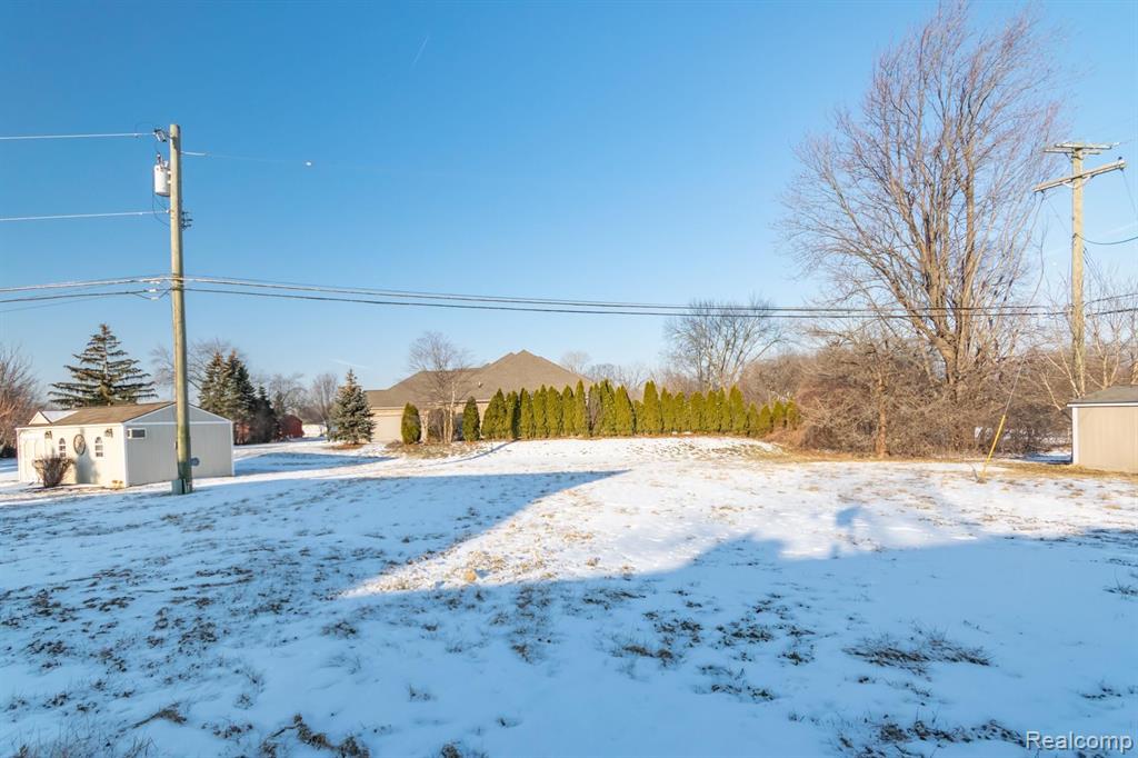 35905 Kelly Road Clinton Township, MI 48035 - Photo 28 of 28