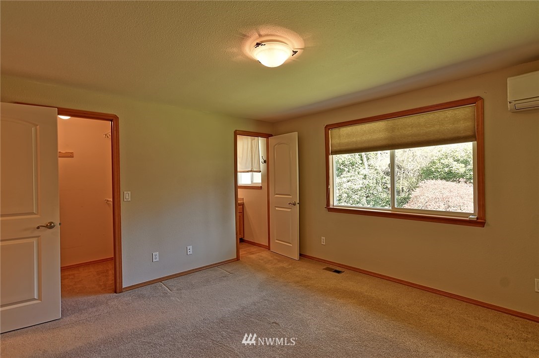 11619 31st Drive Southeast Everett, WA 98208 - Photo 24 of 30 a view of an empty room with a window