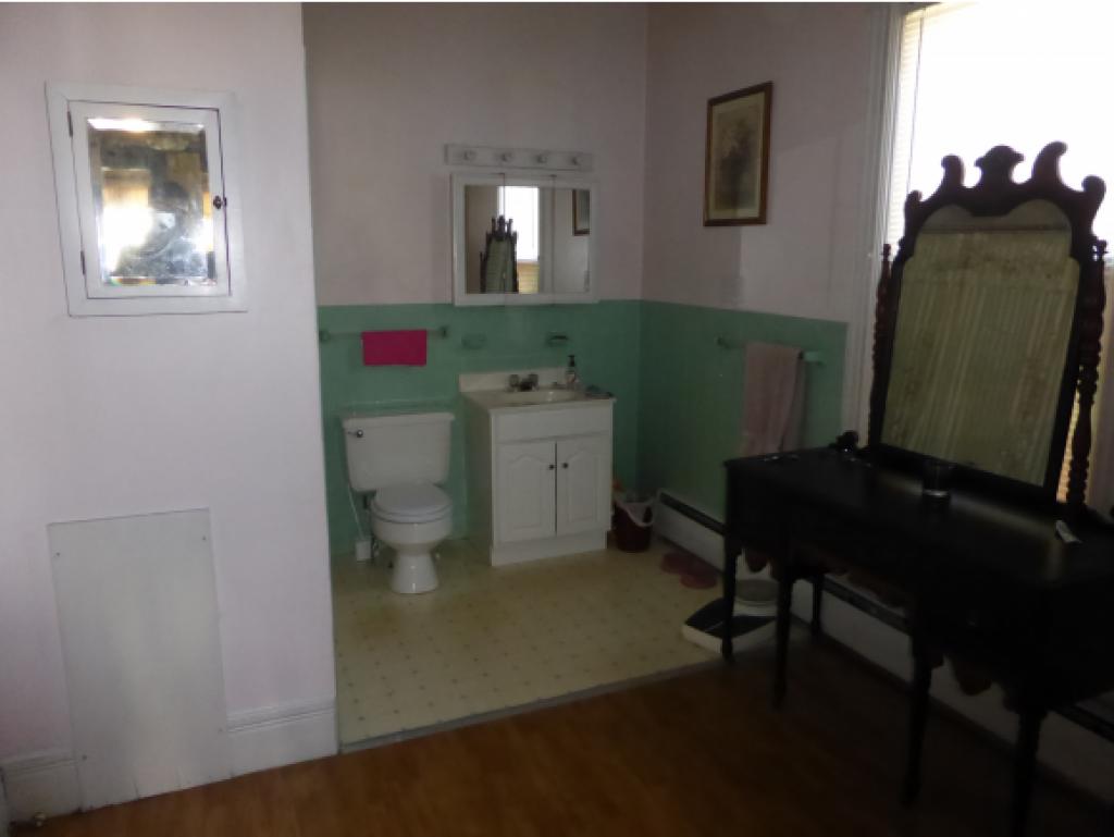 119 Spring Street Bennington, VT 05201 - Photo 25 of 29 Gallery Image 25