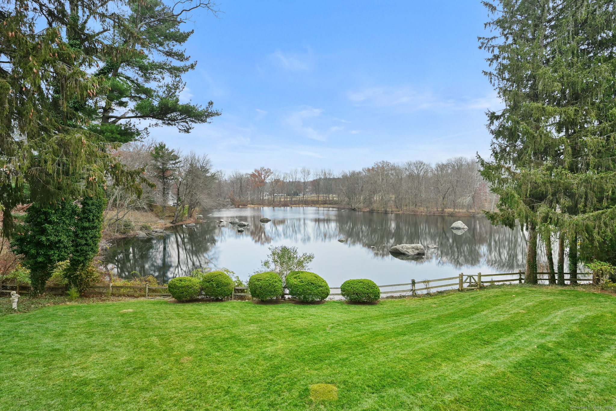 144 West Norwalk Road Norwalk, CT 06850 - Photo 22 of 29 a view of a garden