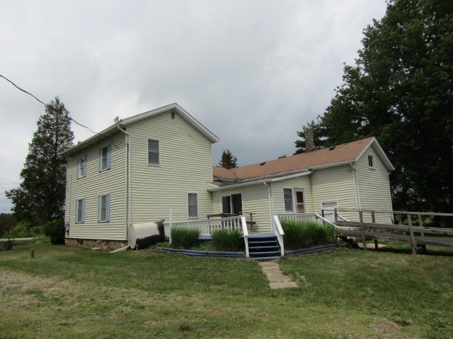 2107 South Kerby Road Corunna, MI 48817 - Photo 2 of 14 50085576-1.JPG
