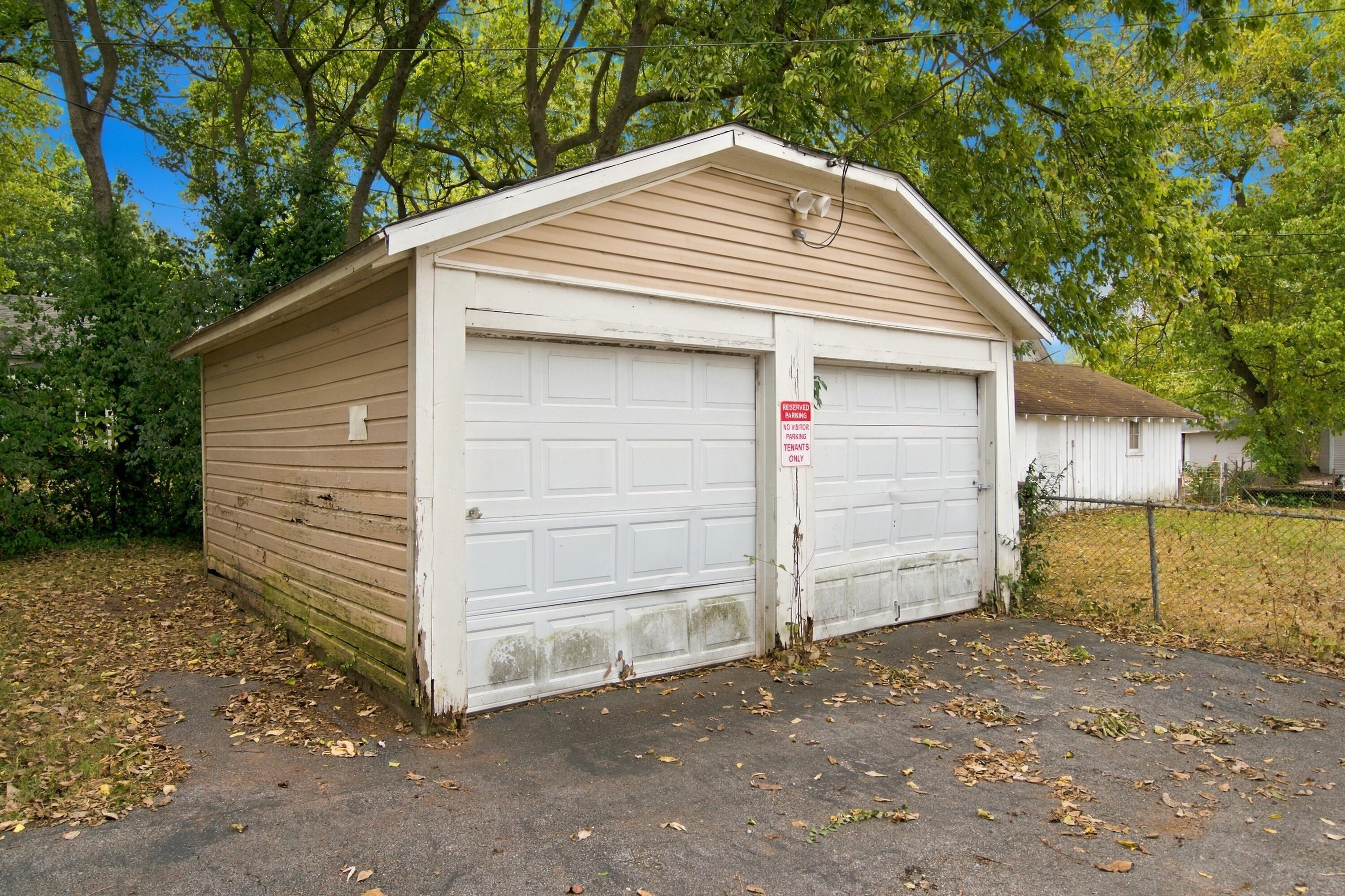 806 West Walnut Street Springfield, MO 65806 - Photo 4 of 17 24-print-DSC06184