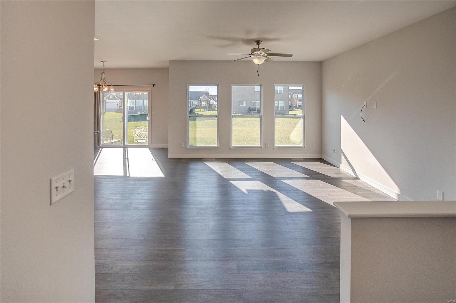 2624 Beacon Point Court Shiloh, IL 62221 - Photo 12 of 42