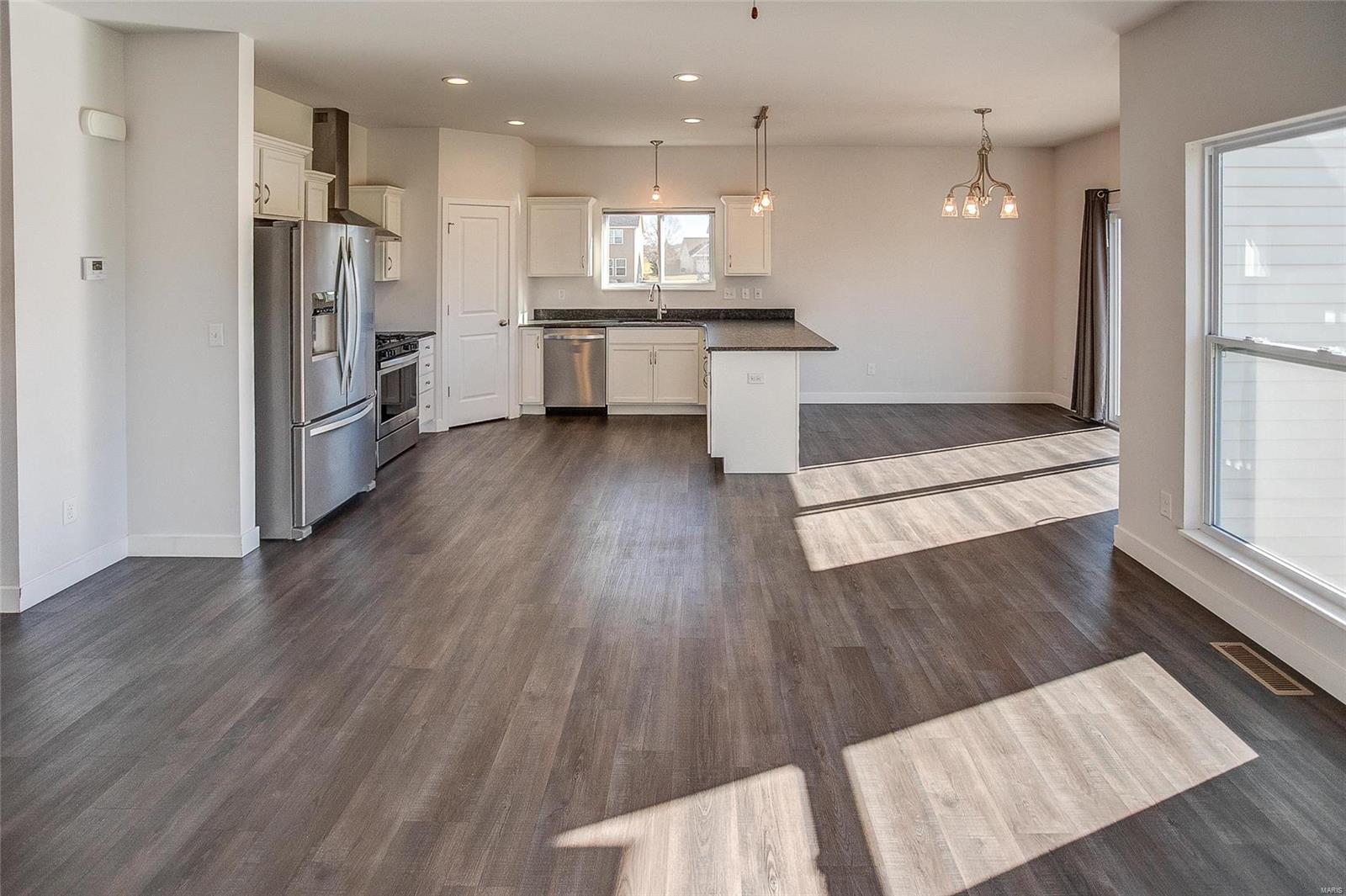 2624 Beacon Point Court Shiloh, IL 62221 - Photo 14 of 42