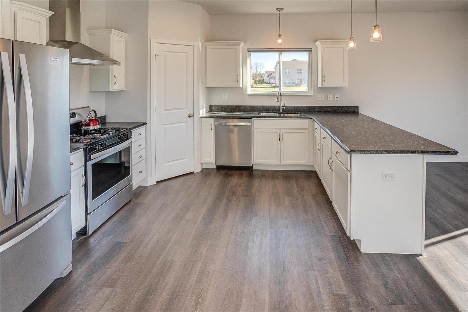 2624 Beacon Point Court Shiloh, IL 62221 - Photo 16 of 42