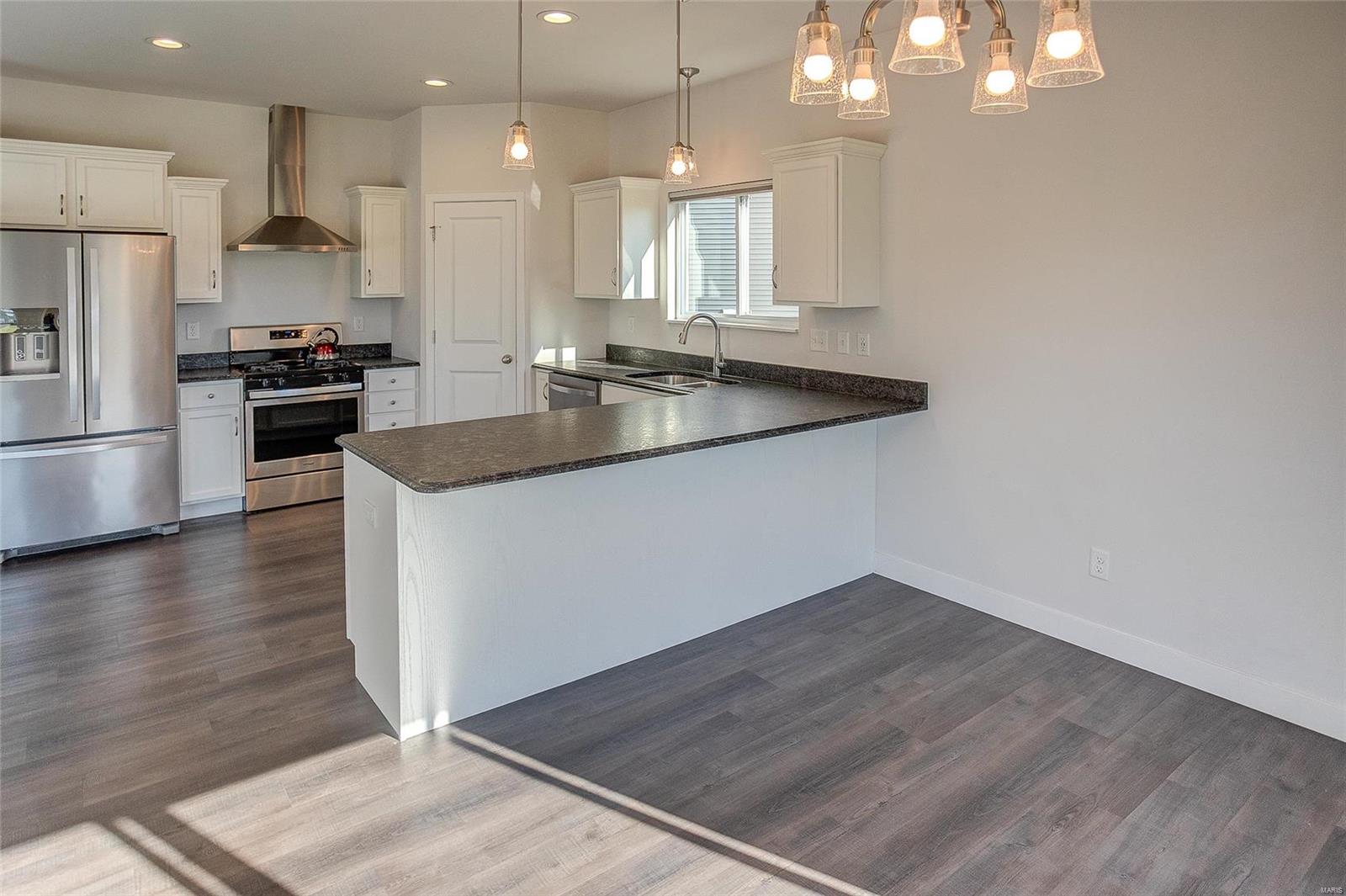 2624 Beacon Point Court Shiloh, IL 62221 - Photo 20 of 42