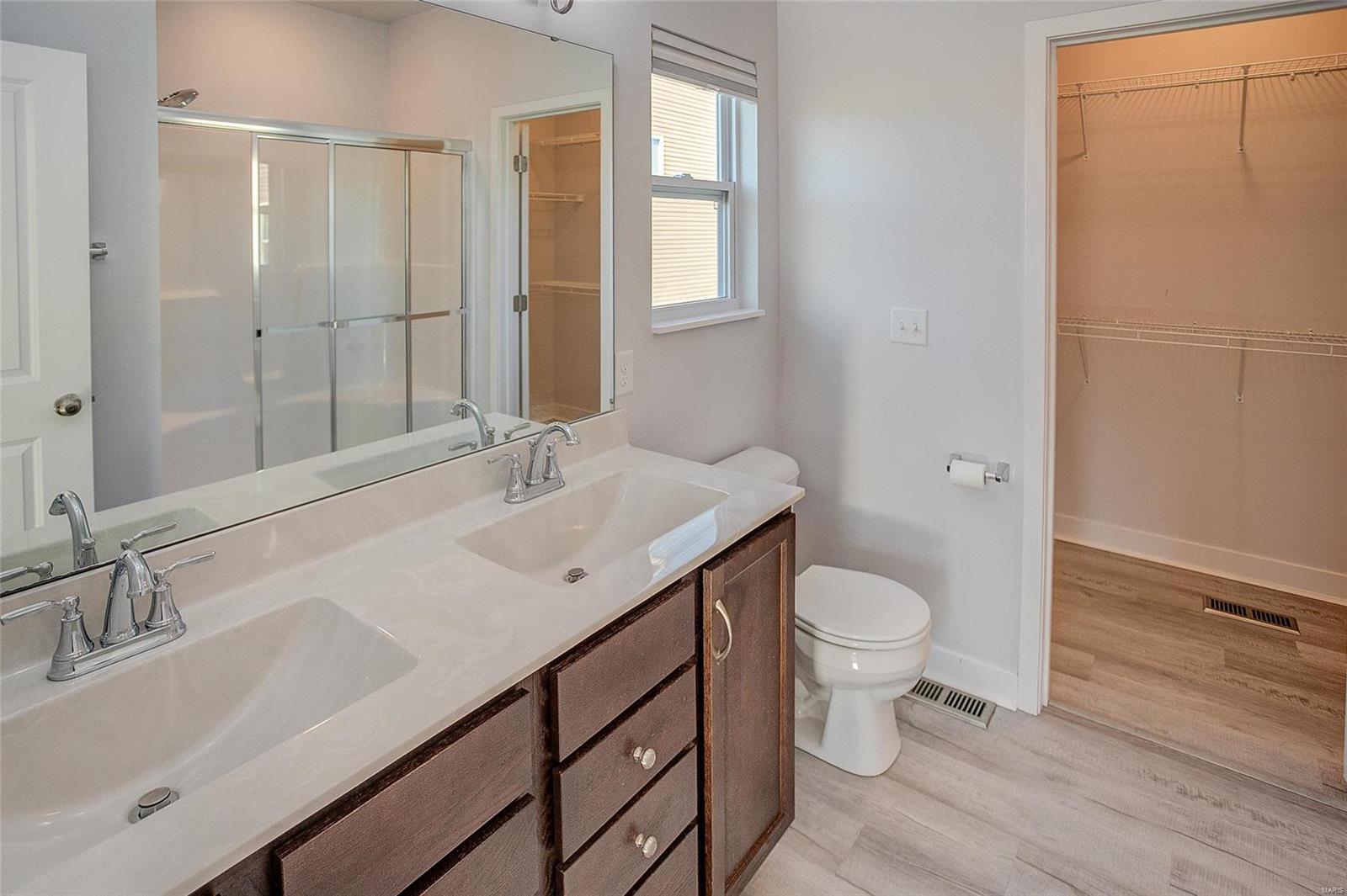 2624 Beacon Point Court Shiloh, IL 62221 - Photo 25 of 42